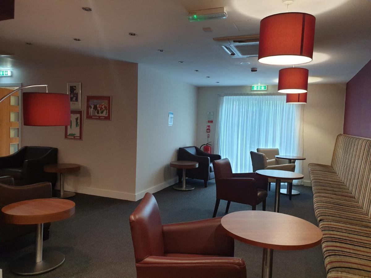 Legacy Preston International Hotel מראה חיצוני תמונה