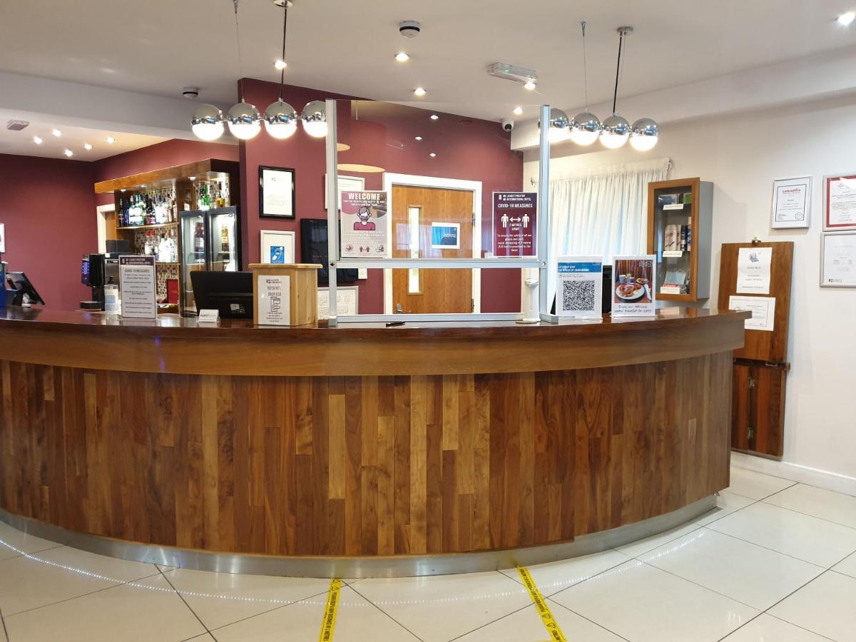 Legacy Preston International Hotel מראה חיצוני תמונה