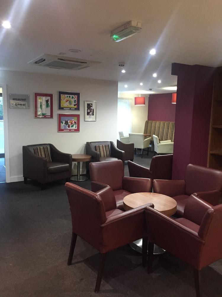 Legacy Preston International Hotel מראה חיצוני תמונה