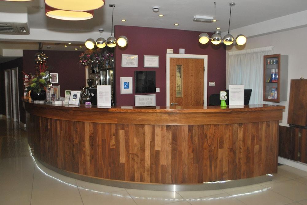 Legacy Preston International Hotel מראה חיצוני תמונה