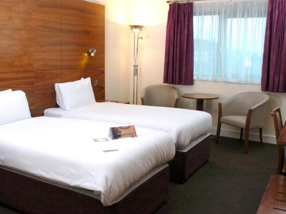 Legacy Preston International Hotel מראה חיצוני תמונה